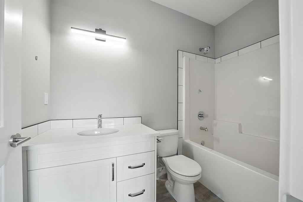 MLS® A2266335 - 84 Reynolds Road  in Ryders Ridge Sylvan Lake, Residential