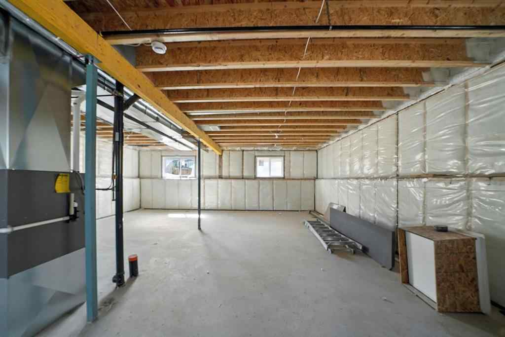 MLS® A2266335 - 84 Reynolds Road  in Ryders Ridge Sylvan Lake, Residential