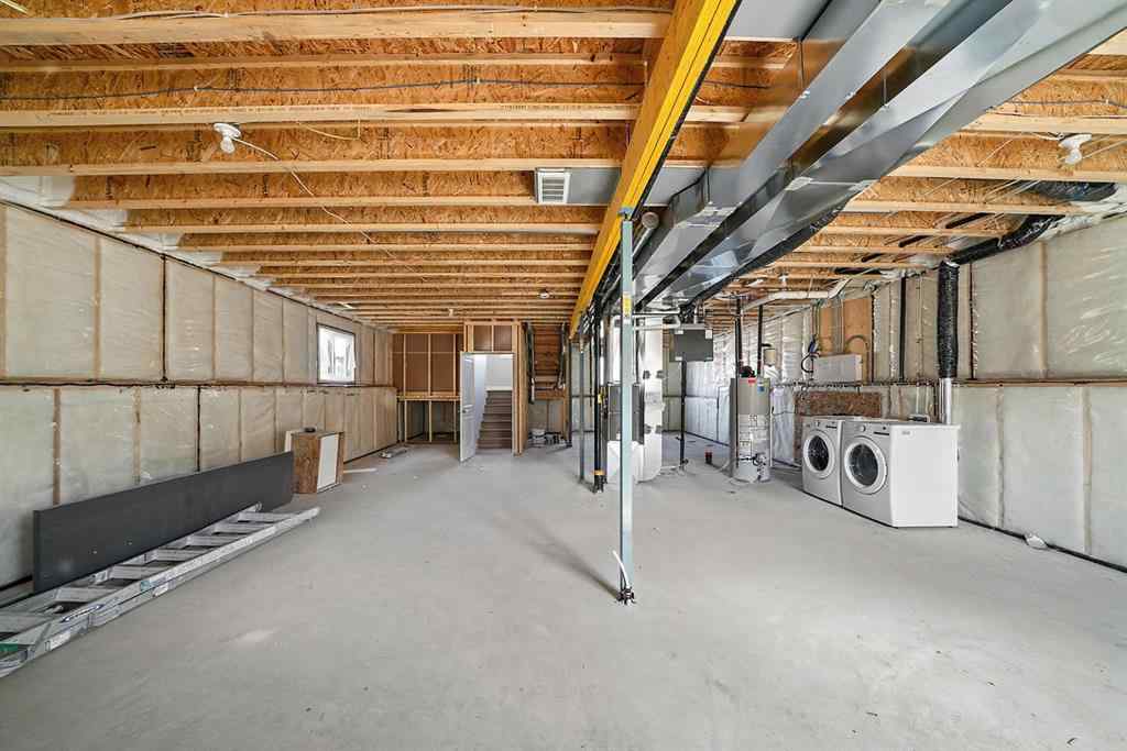 MLS® A2266335 - 84 Reynolds Road  in Ryders Ridge Sylvan Lake, Residential