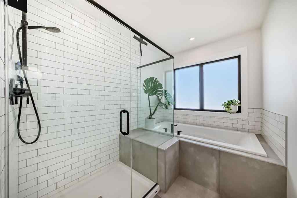 MLS® A2266336 - 26 Treeline Common SW in Alpine Park Calgary, Residential