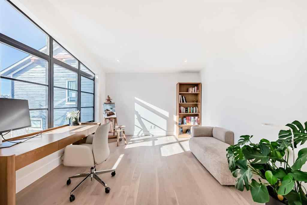 MLS® A2266336 - 26 Treeline Common SW in Alpine Park Calgary, Residential