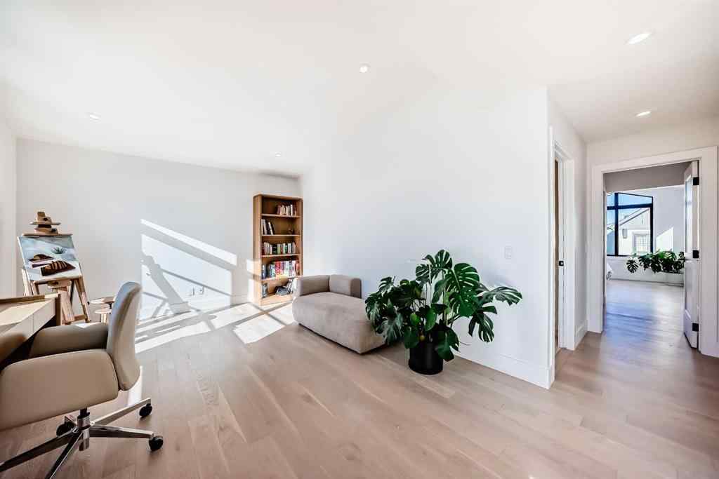 MLS® A2266336 - 26 Treeline Common SW in Alpine Park Calgary, Residential