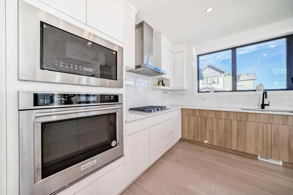 MLS® A2266336 - 26 Treeline Common SW in Alpine Park Calgary, Residential