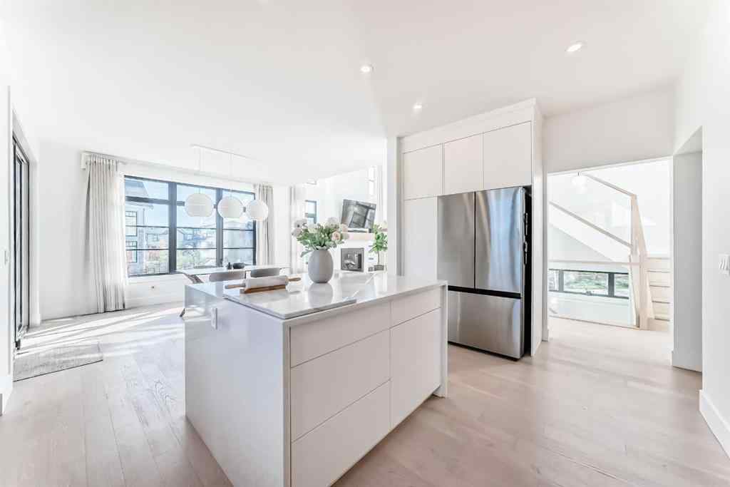 MLS® A2266336 - 26 Treeline Common SW in Alpine Park Calgary, Residential