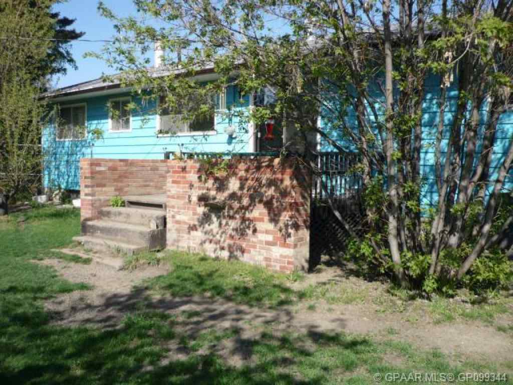 MLS® A2266338 - 4922 51 Street  in NONE Wanham, Residential