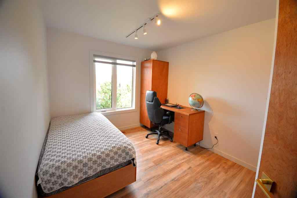 MLS&reg; # A2266339 - 61 Cole Street  in Clearview Meadows Red Deer, Residential Open Houses