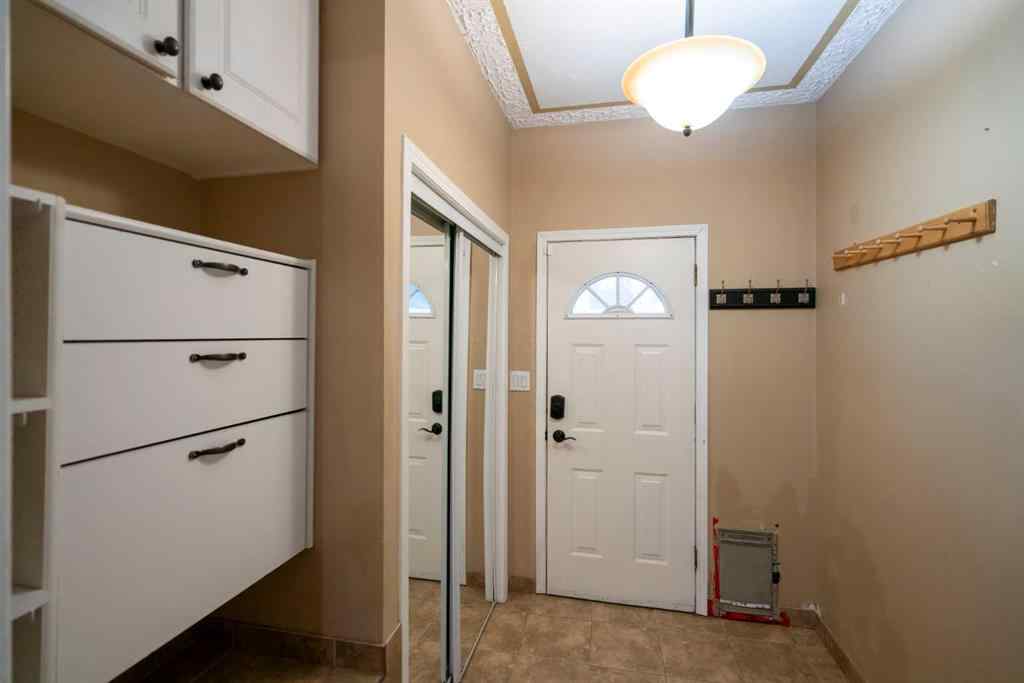 MLS® A2266343 - 5218 45 Street  in Rosebud Camrose, Residential