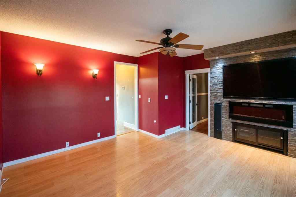 MLS® A2266343 - 5218 45 Street  in Rosebud Camrose, Residential