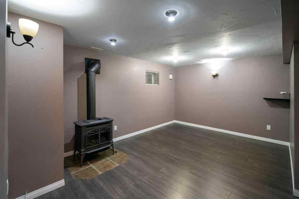 MLS® A2266343 - 5218 45 Street  in Rosebud Camrose, Residential