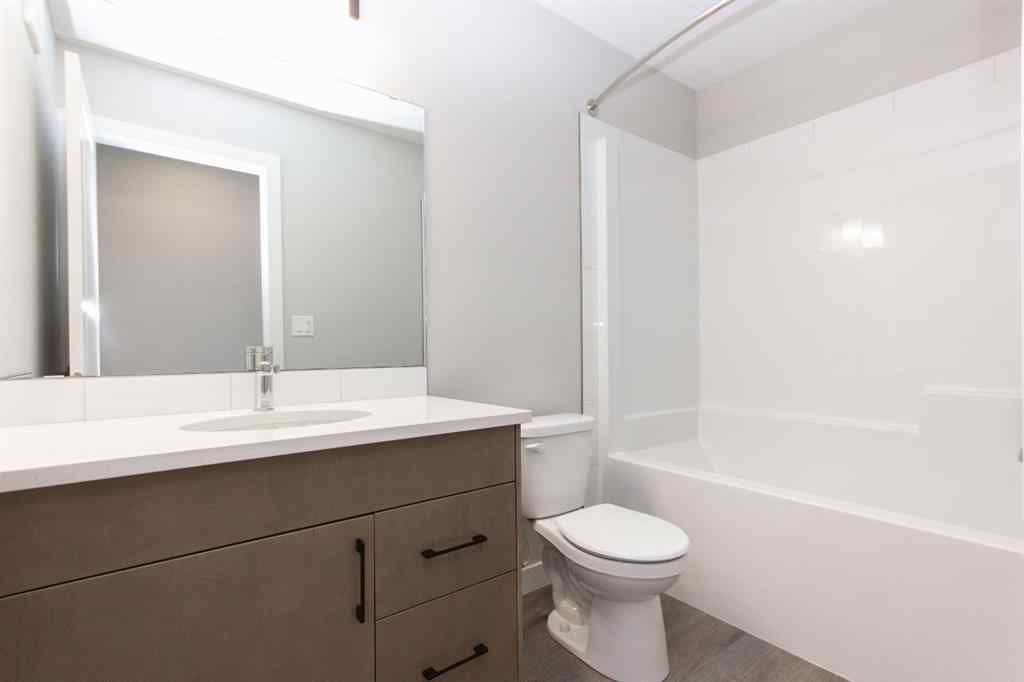 MLS® A2266344 - 73 Bardwell Way  in Beacon Hill Sylvan Lake, Residential