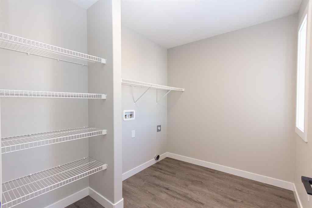 MLS® A2266344 - 73 Bardwell Way  in Beacon Hill Sylvan Lake, Residential