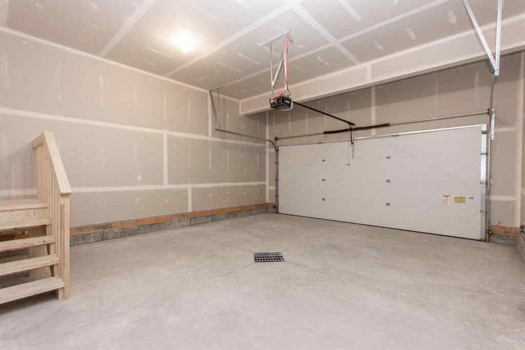 MLS® A2266344 - 73 Bardwell Way  in Beacon Hill Sylvan Lake, Residential