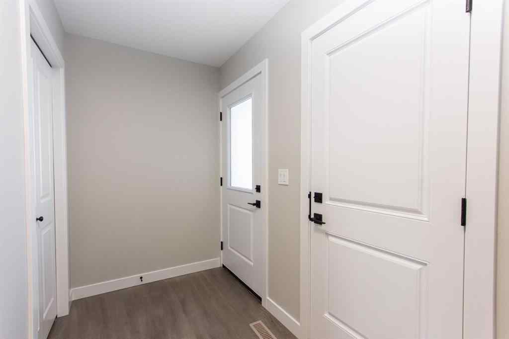 MLS® A2266344 - 73 Bardwell Way  in Beacon Hill Sylvan Lake, Residential