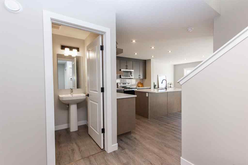 MLS® A2266344 - 73 Bardwell Way  in Beacon Hill Sylvan Lake, Residential