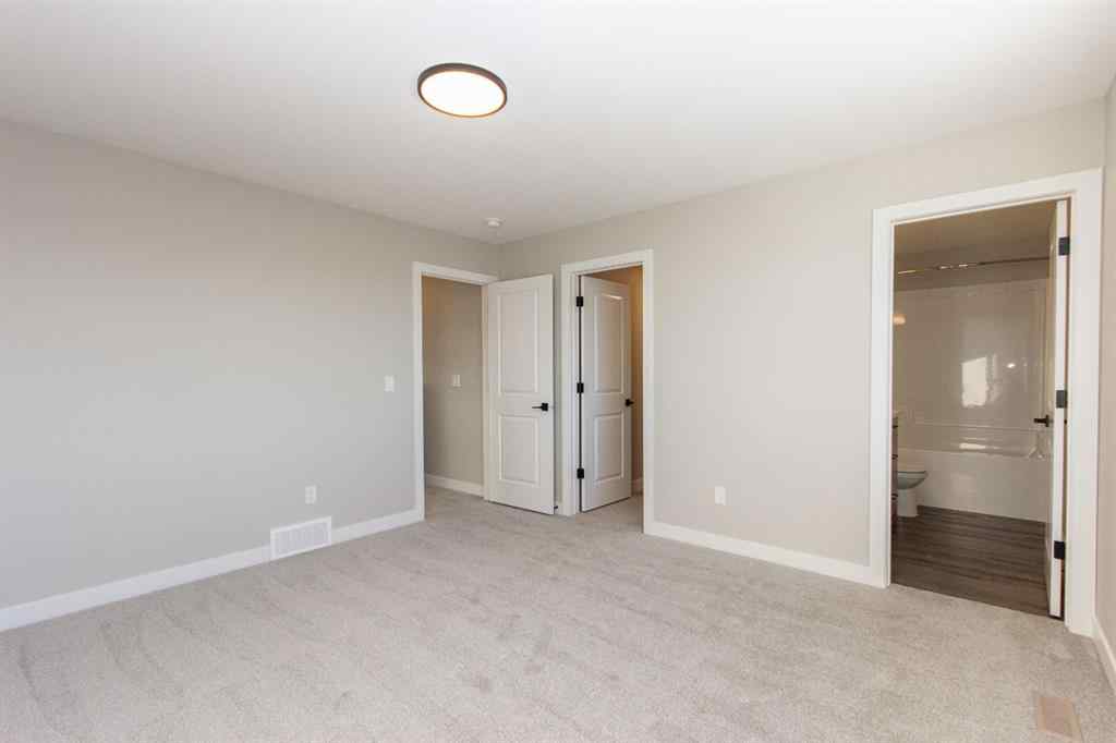 MLS® A2266344 - 73 Bardwell Way  in Beacon Hill Sylvan Lake, Residential