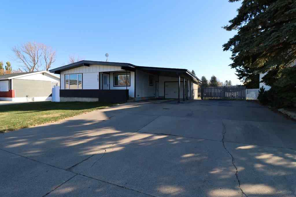 MLS® A2266345 - 5707 50 st   in NONE Taber, Residential