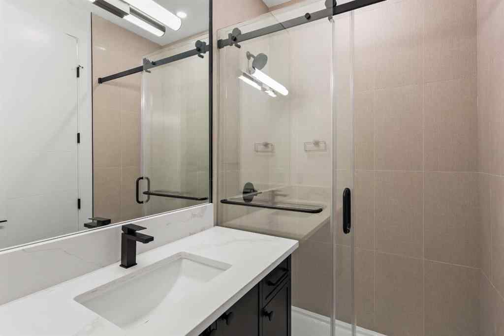 MLS® A2266349 - 1623 21 Avenue NW in Capitol Hill Calgary, Residential