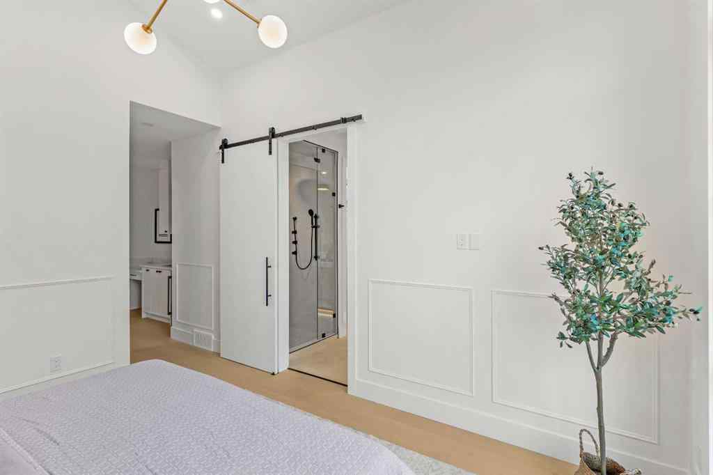 MLS® A2266349 - 1623 21 Avenue NW in Capitol Hill Calgary, Residential