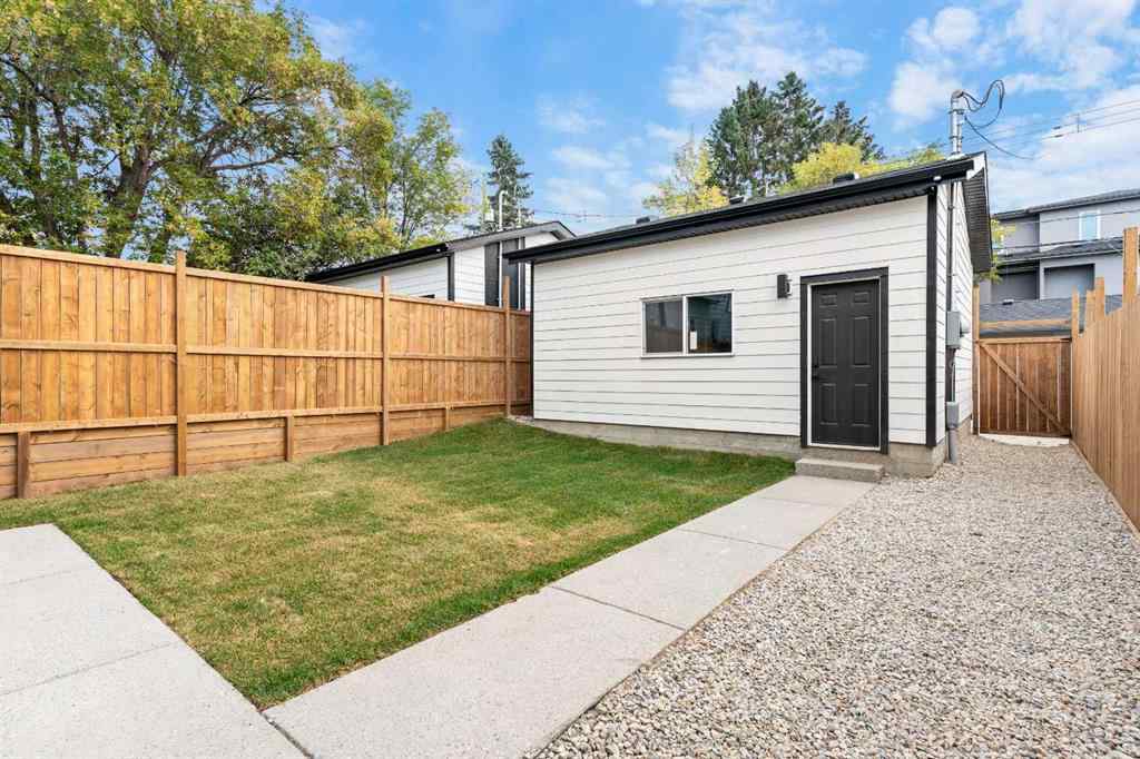 MLS® A2266349 - 1623 21 Avenue NW in Capitol Hill Calgary, Residential