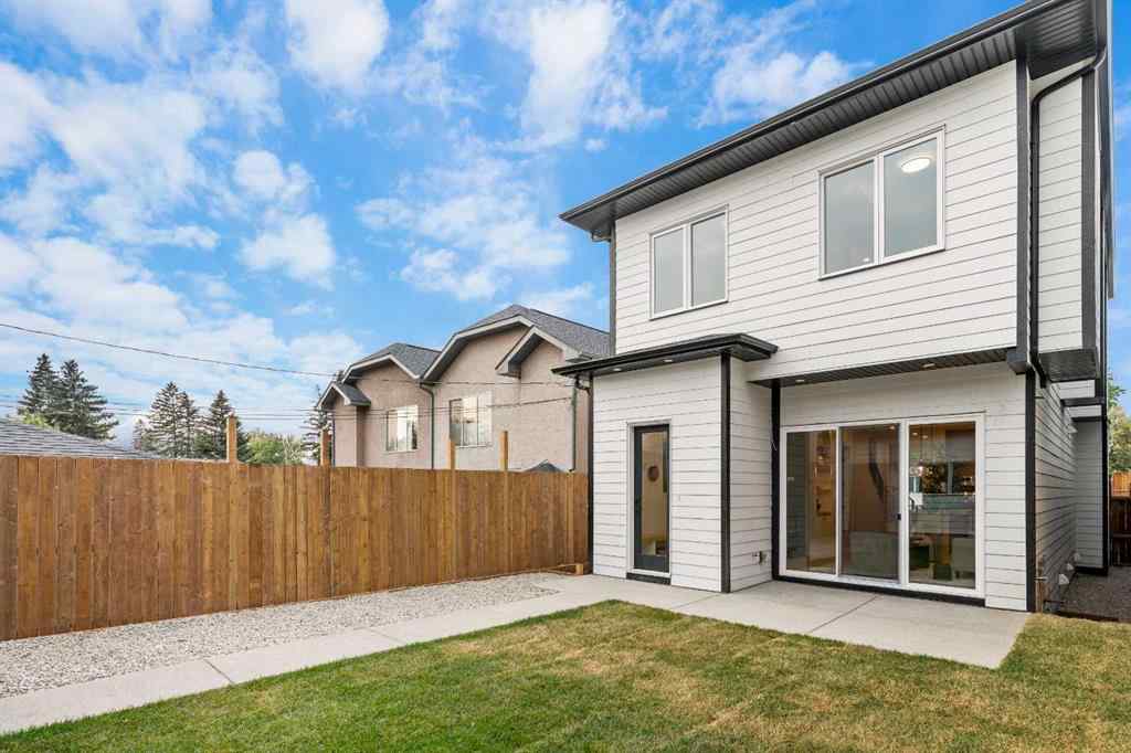 MLS® A2266349 - 1623 21 Avenue NW in Capitol Hill Calgary, Residential