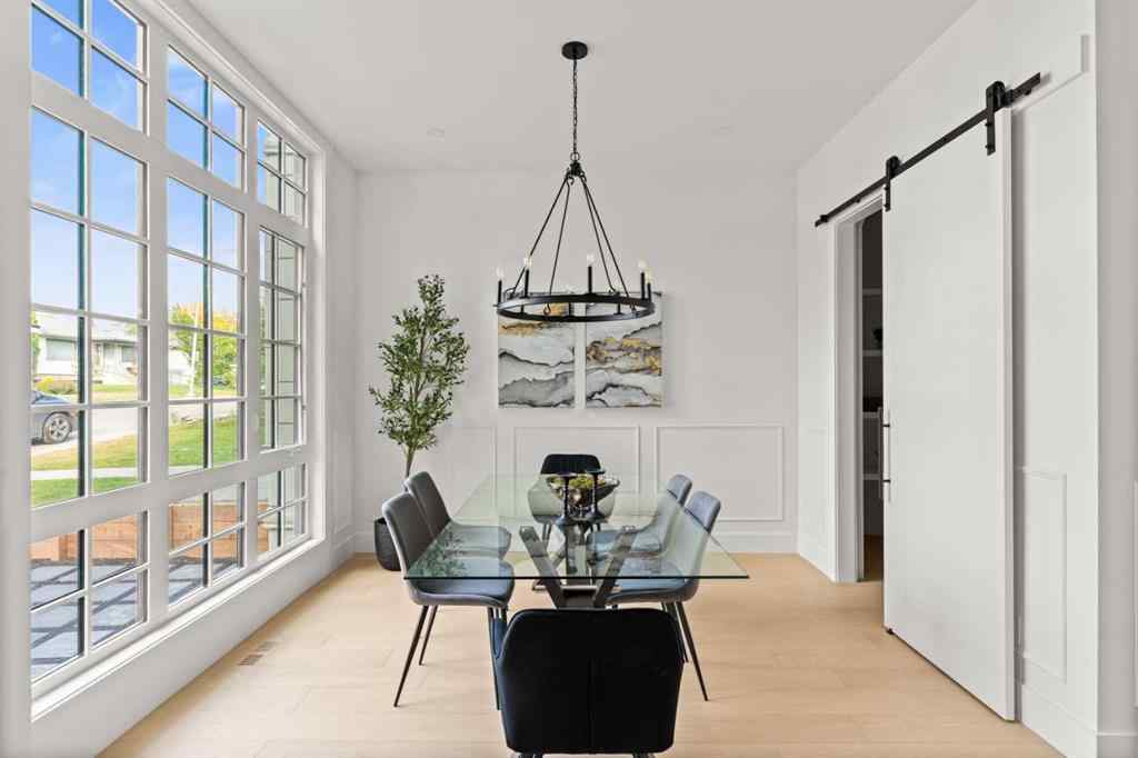 MLS® A2266349 - 1623 21 Avenue NW in Capitol Hill Calgary, Residential