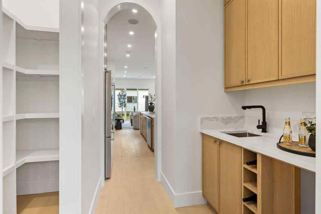 MLS® A2266349 - 1623 21 Avenue NW in Capitol Hill Calgary, Residential