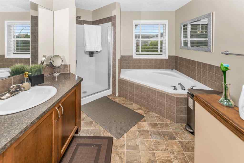 MLS® A2266352 - 107 Everoak Green SW in Evergreen Calgary, Residential