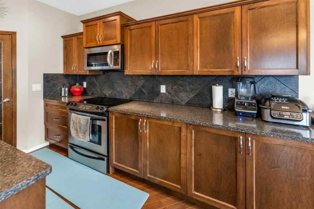 MLS® A2266352 - 107 Everoak Green SW in Evergreen Calgary, Residential