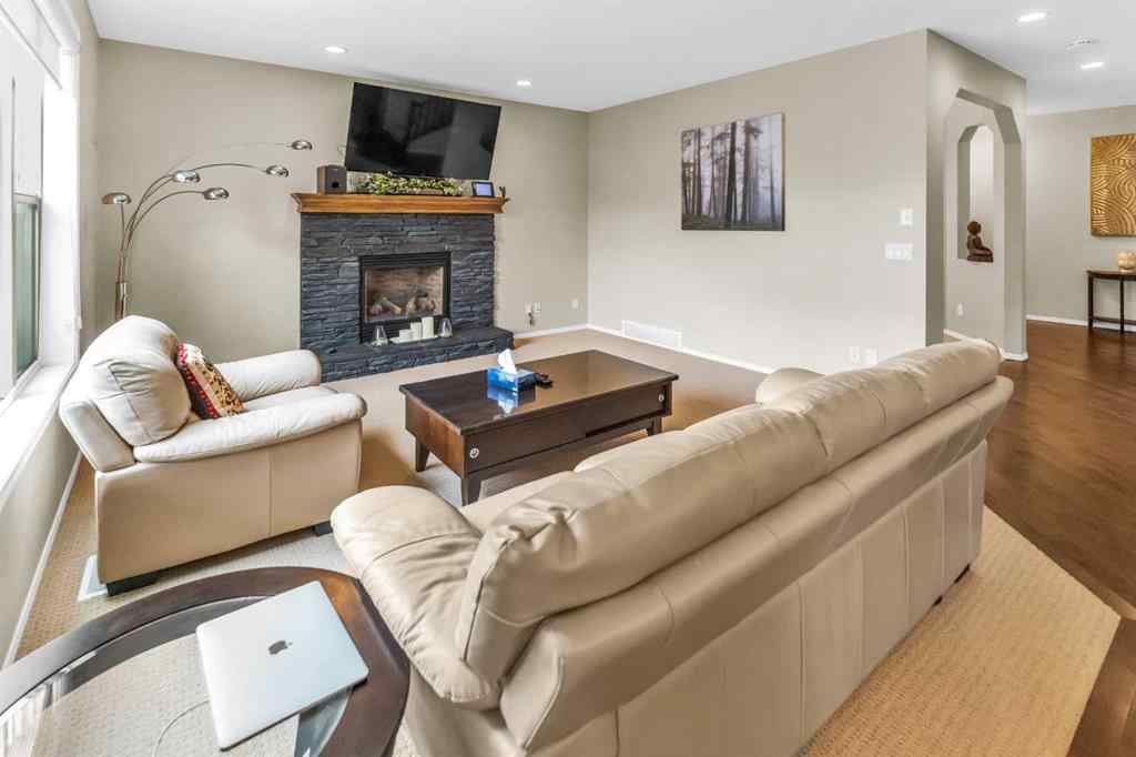 MLS® A2266352 - 107 Everoak Green SW in Evergreen Calgary, Residential