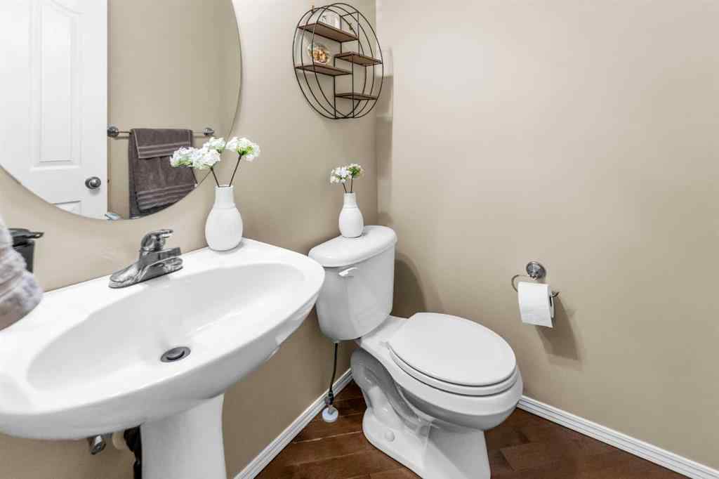 MLS® A2266352 - 107 Everoak Green SW in Evergreen Calgary, Residential