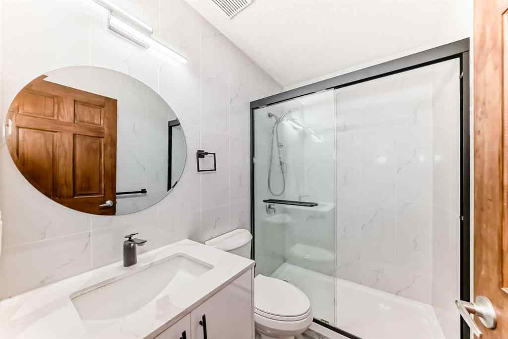 MLS® A2266353 - 323 Appleglen Place SE in Applewood Park Calgary, Residential