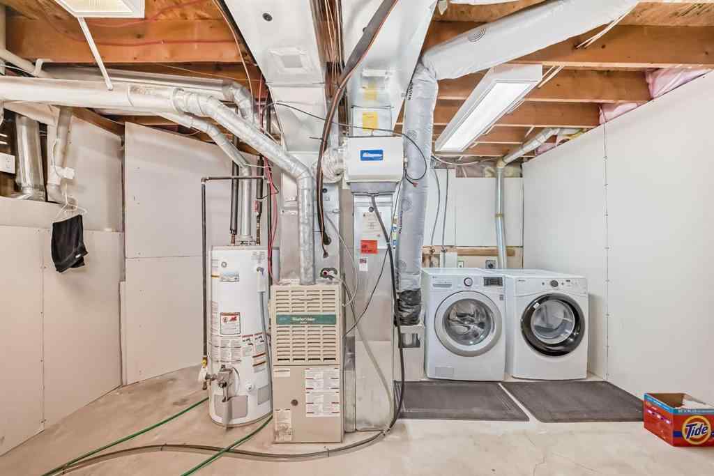 MLS® A2266353 - 323 Appleglen Place SE in Applewood Park Calgary, Residential