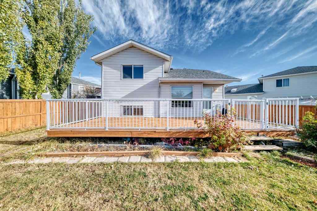 MLS® A2266353 - 323 Appleglen Place SE in Applewood Park Calgary, Residential
