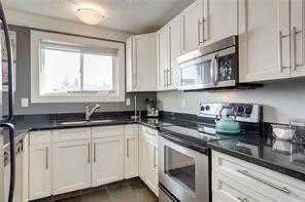 MLS® A2266354 - Unit #303 644 Meredith Road NE in Bridgeland/Riverside Calgary, Residential