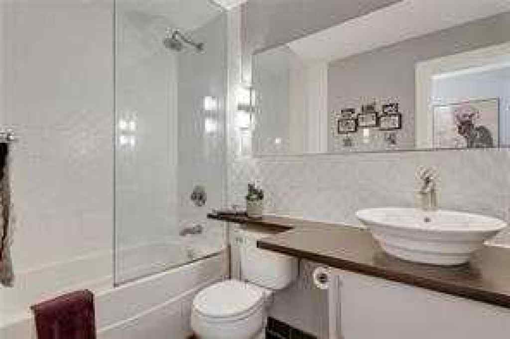 MLS® A2266354 - Unit #303 644 Meredith Road NE in Bridgeland/Riverside Calgary, Residential