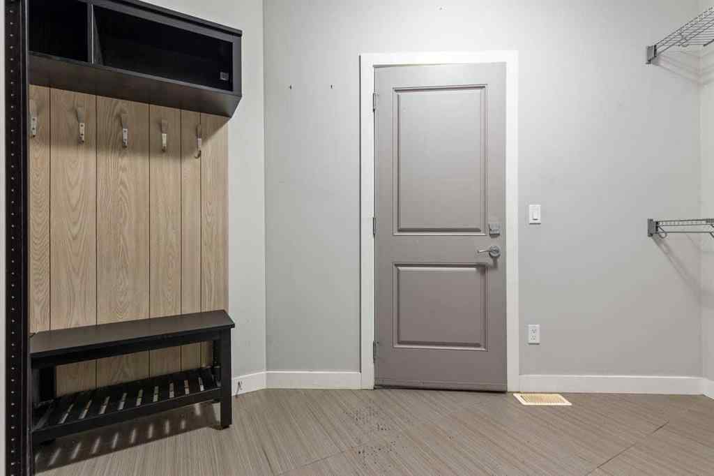 MLS® A2266356 - 105 Elkton Way SW in Springbank Hill Calgary, Residential