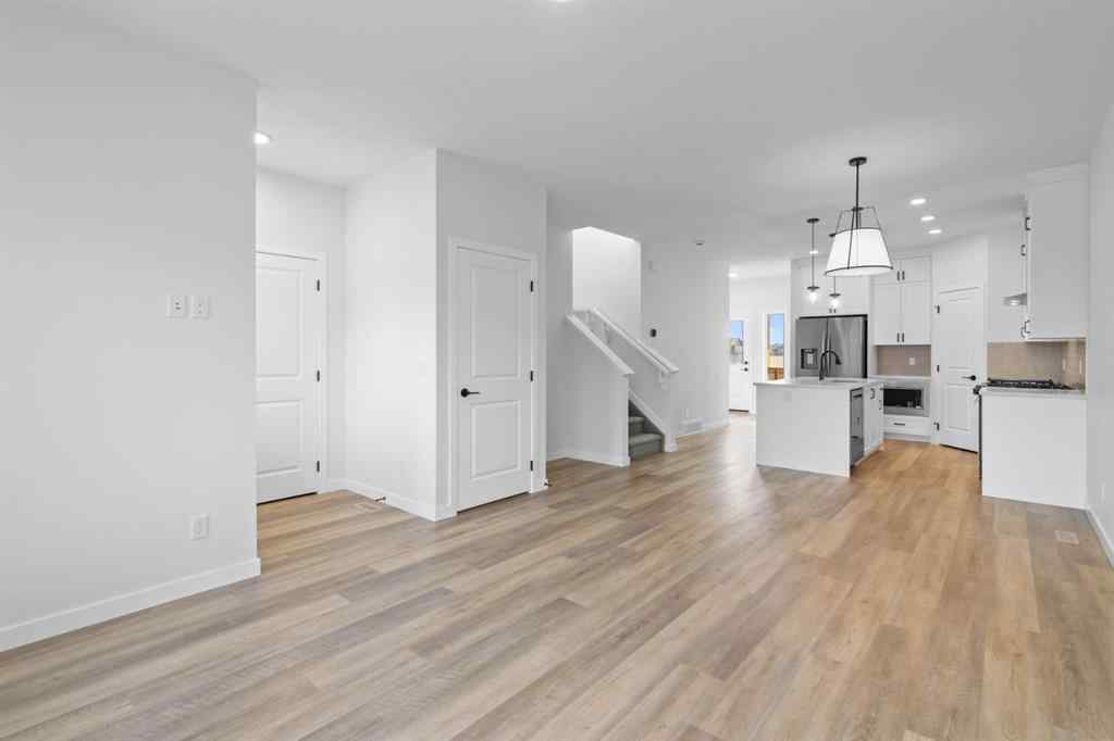 MLS® A2266357 - 440 Lewiston Landing NE in Lewisburg Calgary, Residential