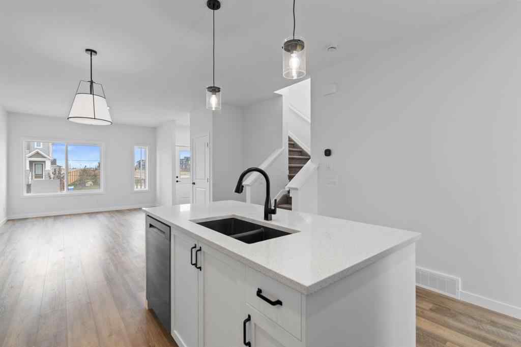 MLS® A2266357 - 440 Lewiston Landing NE in Lewisburg Calgary, Residential