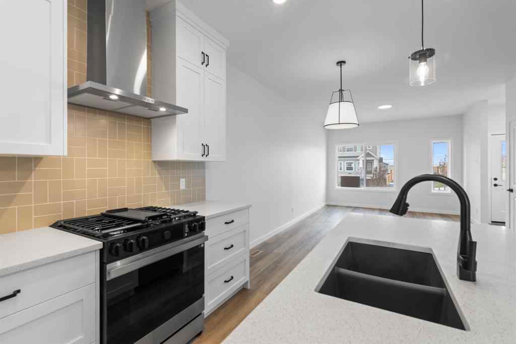 MLS® A2266357 - 440 Lewiston Landing NE in Lewisburg Calgary, Residential