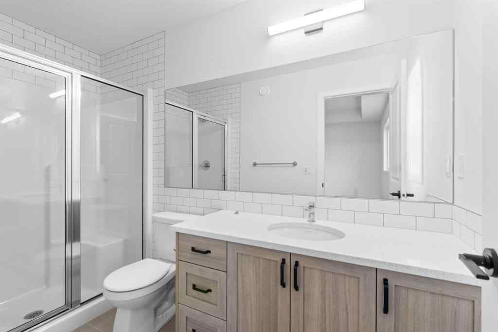 MLS® A2266357 - 440 Lewiston Landing NE in Lewisburg Calgary, Residential