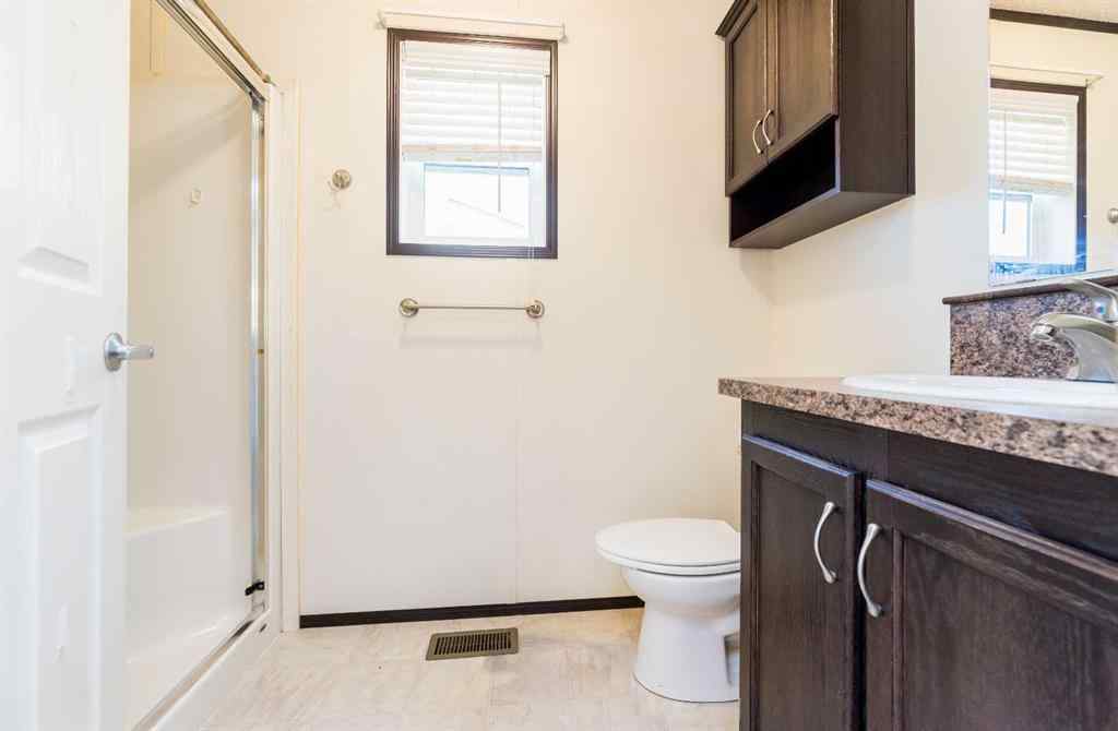 MLS® A2266359 - 9536 112 Avenue  in NONE Clairmont, Residential