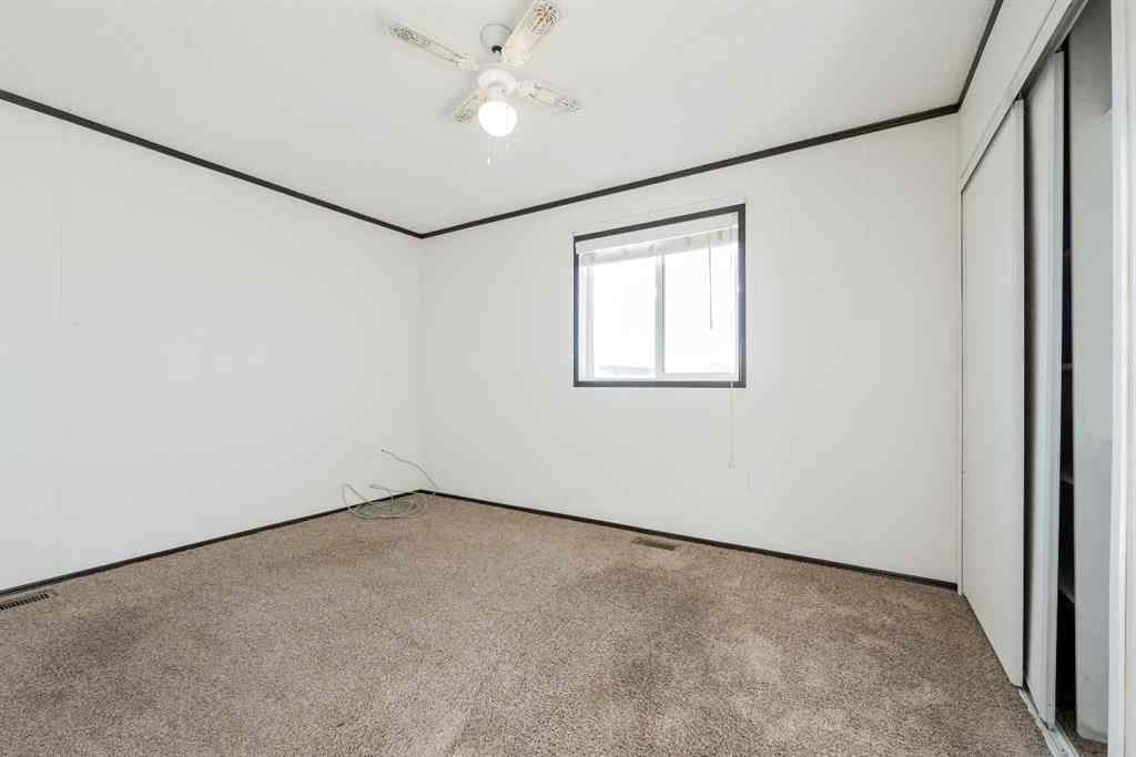 MLS® A2266359 - 9536 112 Avenue  in NONE Clairmont, Residential