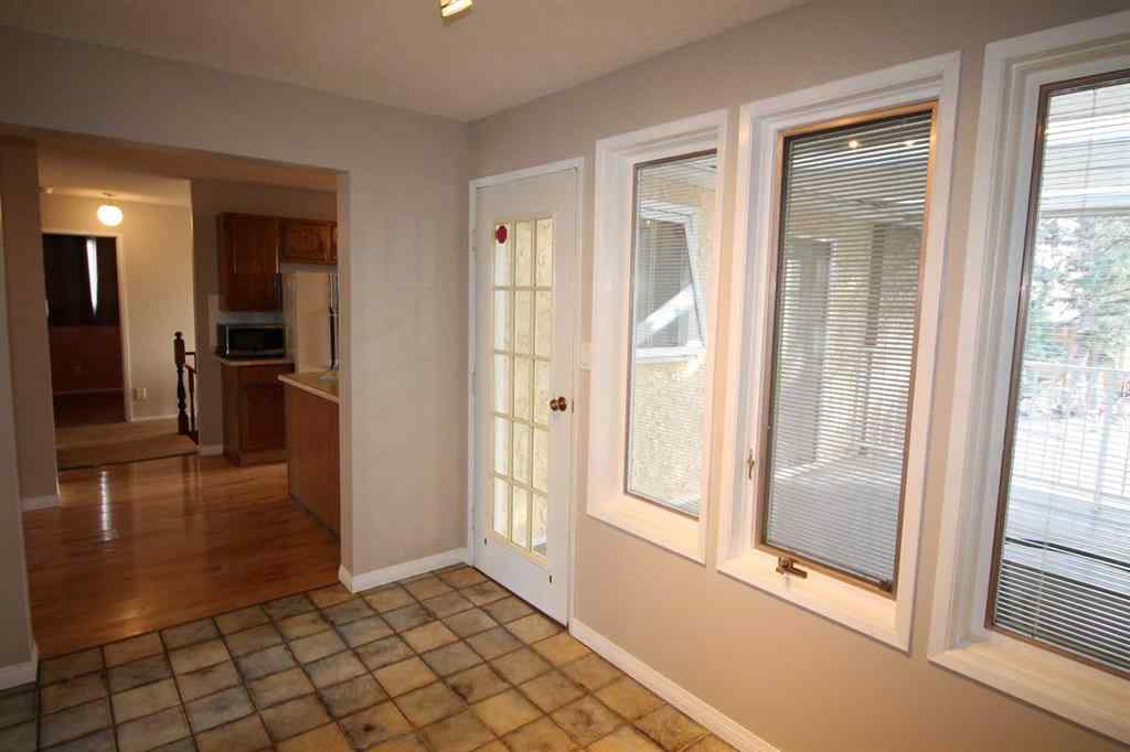 MLS® A2266362 - 107 7A Avenue S in London Road Lethbridge, Residential