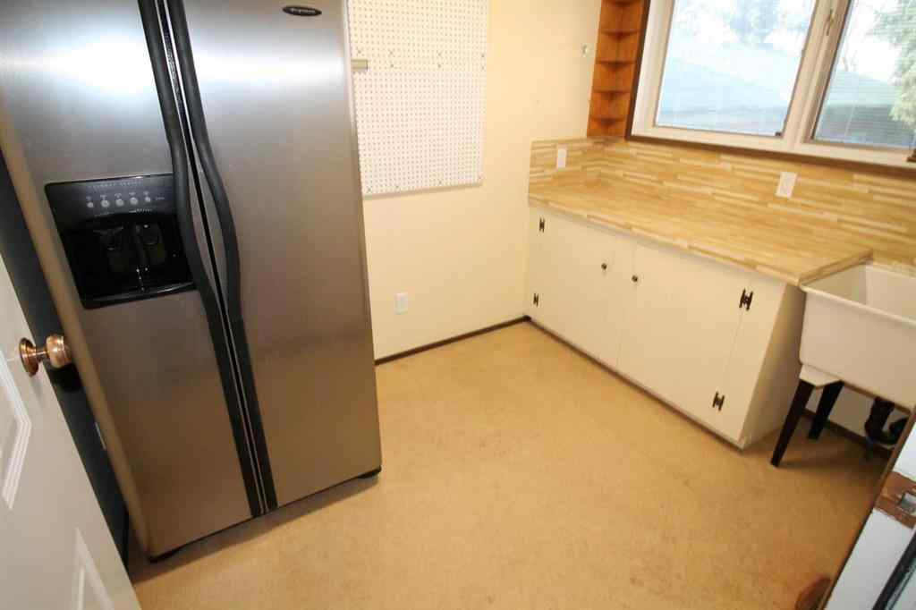 MLS® A2266362 - 107 7A Avenue S in London Road Lethbridge, Residential