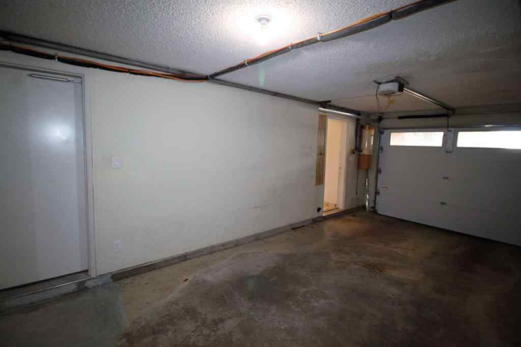 MLS® A2266362 - 107 7A Avenue S in London Road Lethbridge, Residential