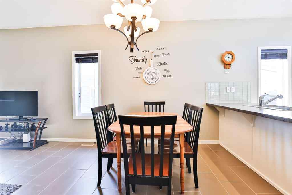 MLS® A2266365 - 887 Keystone Meadows W in Copperwood Lethbridge, Residential