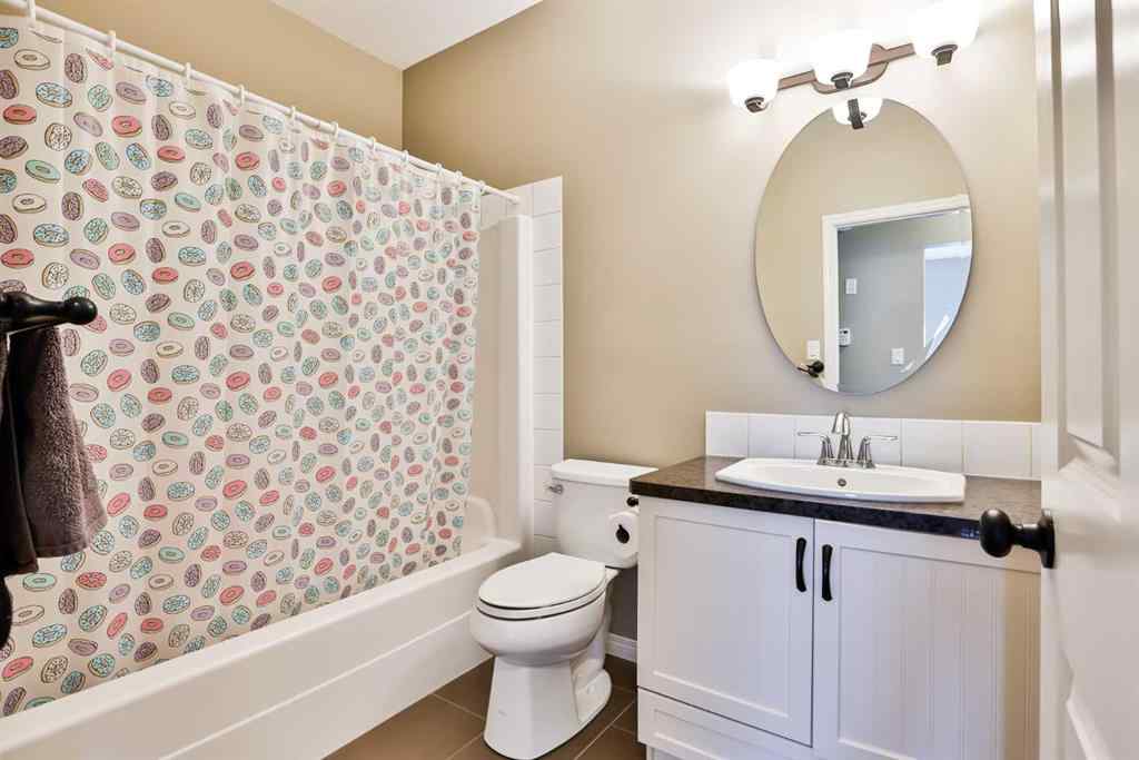 MLS® A2266365 - 887 Keystone Meadows W in Copperwood Lethbridge, Residential