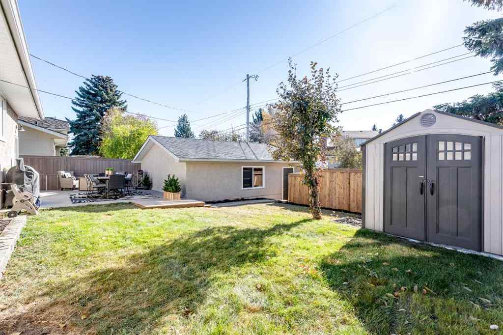 MLS® A2266368 - 959 Parkwood Way SE in Parkland Calgary, Residential