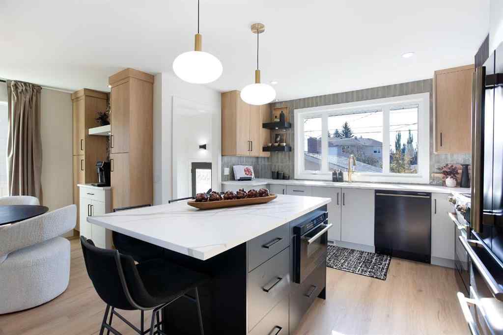 MLS® A2266368 - 959 Parkwood Way SE in Parkland Calgary, Residential