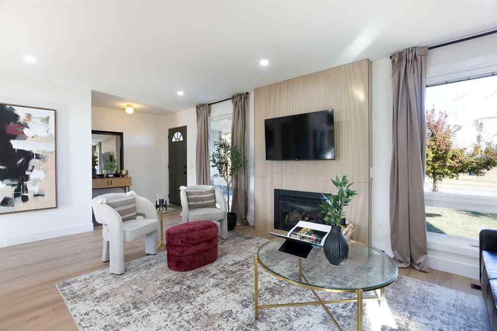 MLS® A2266368 - 959 Parkwood Way SE in Parkland Calgary, Residential